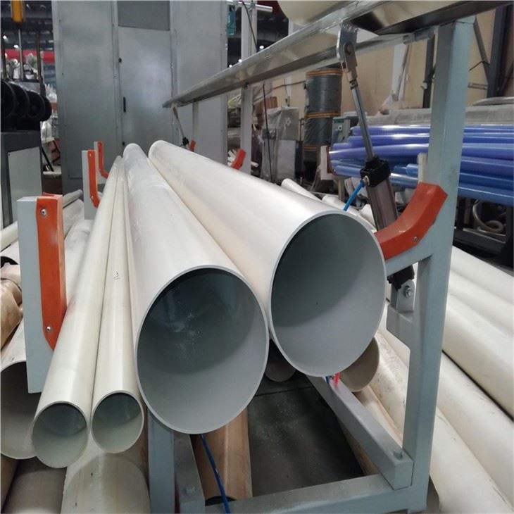 Plastové rúrky Výrobná linka Plast PP PE HDPE PPR Rúrka